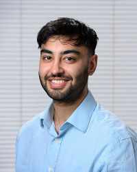Mo Headshot - FP